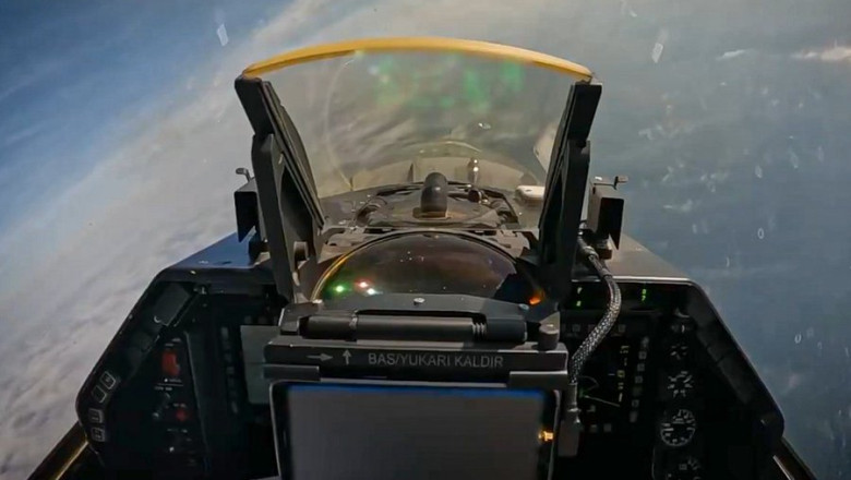 Türgi F-16-d kasutavad relvade juhtimiseks tahvelarvuteid