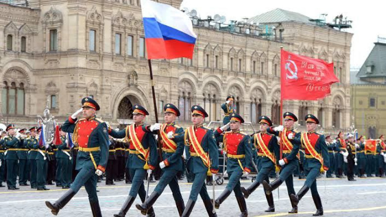 9. mai paraadile mineku kinnituse on andnud paljude riikide juhid