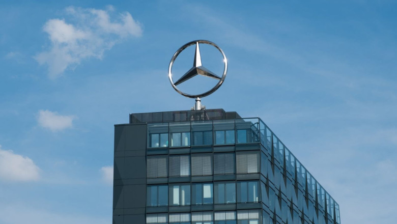 Mercedese U-pööre: hübriid elektri asemel